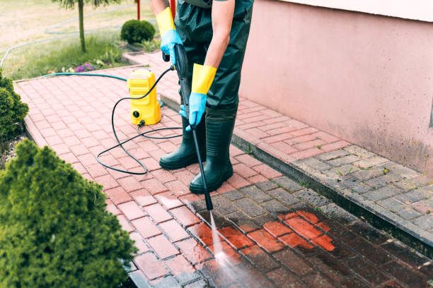 Best Playground Equipment Cleaning  in Uhrichsville, OH